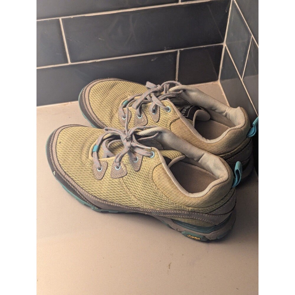 Ahnu Sugarpine Low Waterproof Hiking Shoes Women's Size 7.5 Outdoor Vibram